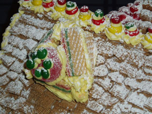 And of course, check out our gable complete with wreath!