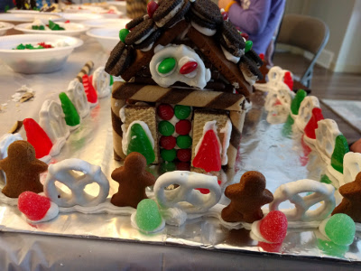 Check out the fence made with little gingerbread men.