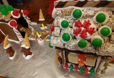 Cute roof decorations.